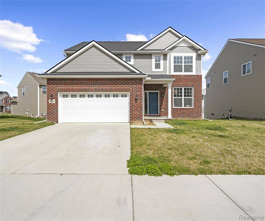 Ann Arbor, MI 48103,6210 S Trailwoods Drive