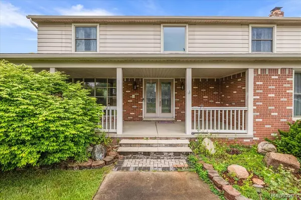 Shelby Twp, MI 48316,3129 Sandy Creek Drive