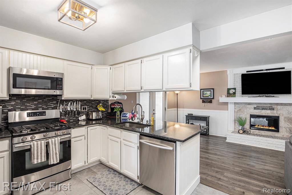 Utica, MI 48317,45214 Sterritt Street