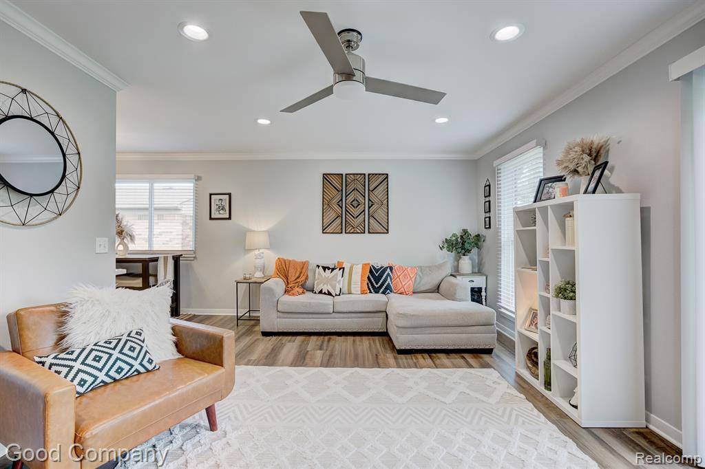 Warren, MI 48088,13655 Villa Pointe Drive