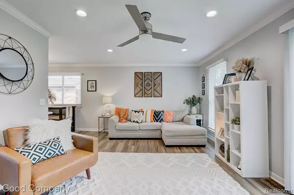 Warren, MI 48088,13655 Villa Pointe Drive