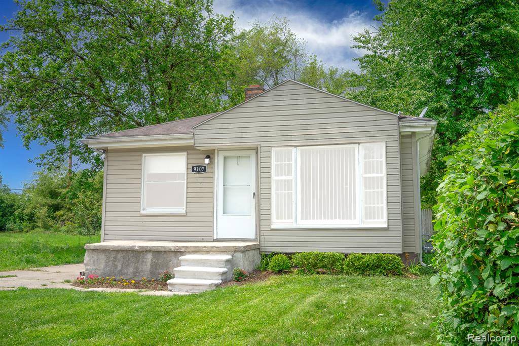Livonia, MI 48228,9107 Vaughan Street