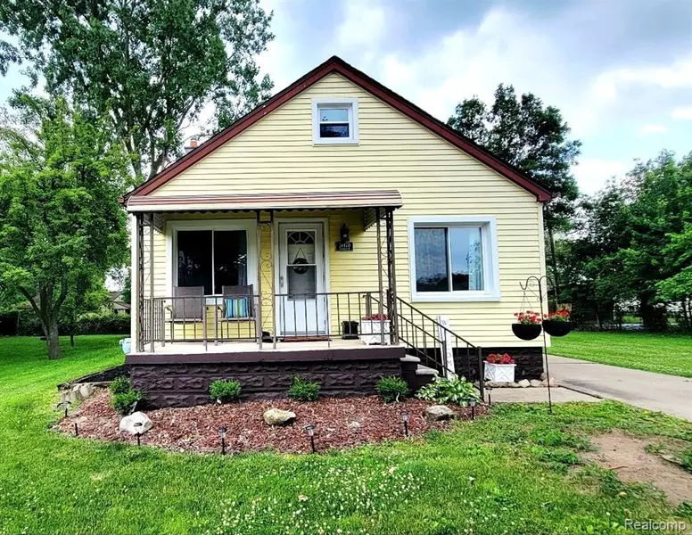 20470 Colman S Street, Clinton Twp, MI 48035