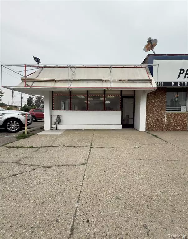 Redford, MI 48239,23842 Joy Road