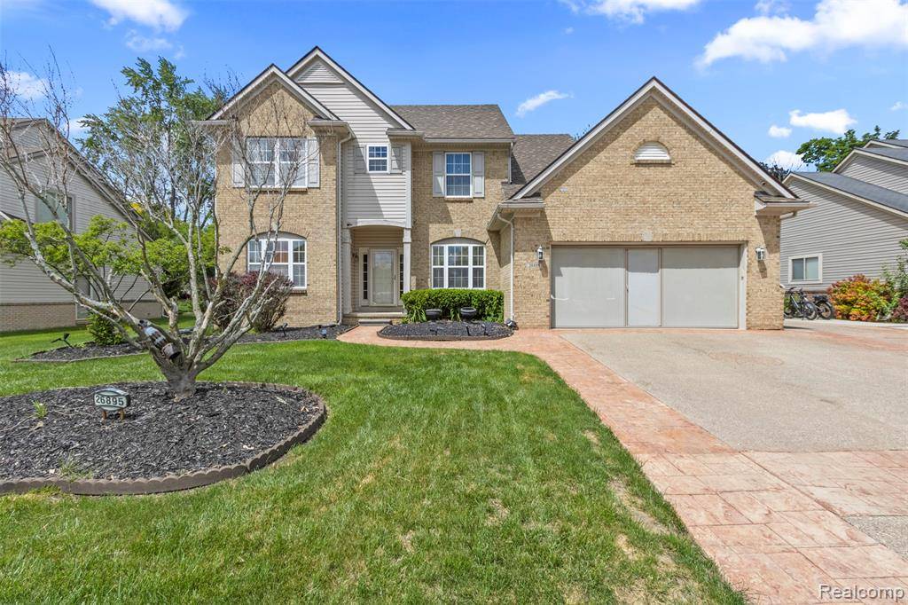 26895 S Monroe Drive, Southfield, MI 48034