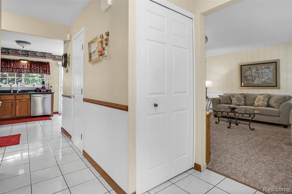 New Baltimore, MI 48047,54286 Bradshaw Drive