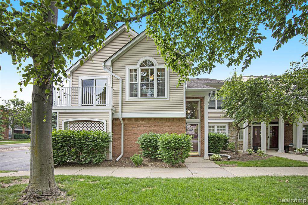 56217 Troon N, Utica, MI 48316