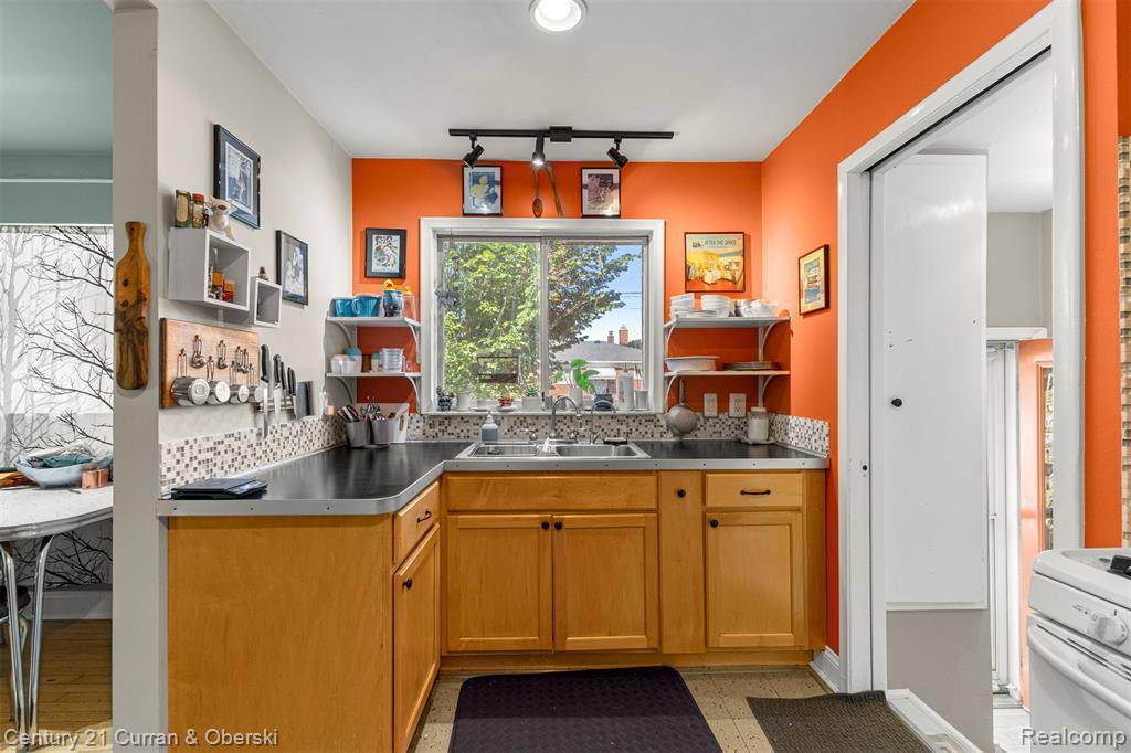 Clawson, MI,148 Park Drive