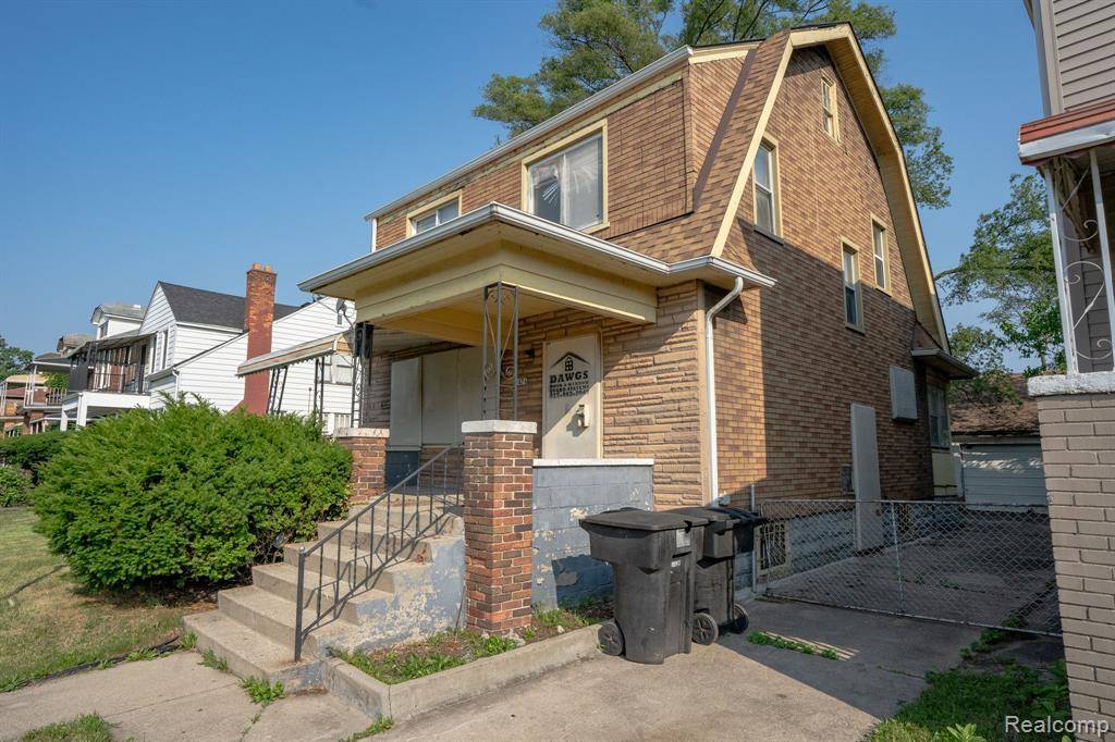 Detroit, MI 48238,2476 Ford Street