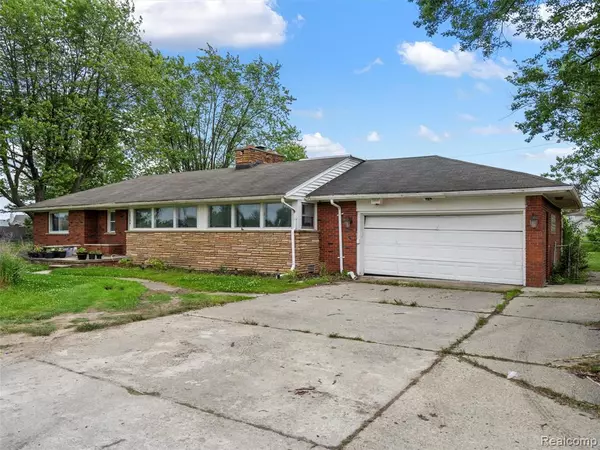 26280 21 Mile Road, Chesterfield, MI