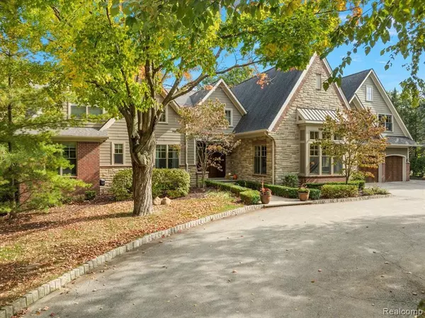 Bloomfield Hills, MI 48304,1330 Oxford Road