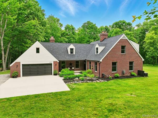 Pinckney, MI 48169,6535 Cedar Lake Road