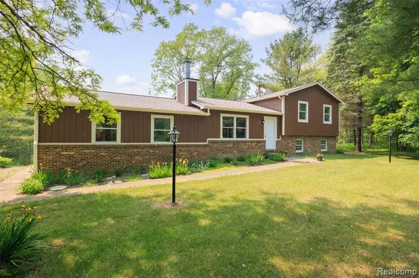 Howell, MI 48855,1931 E Marr Road