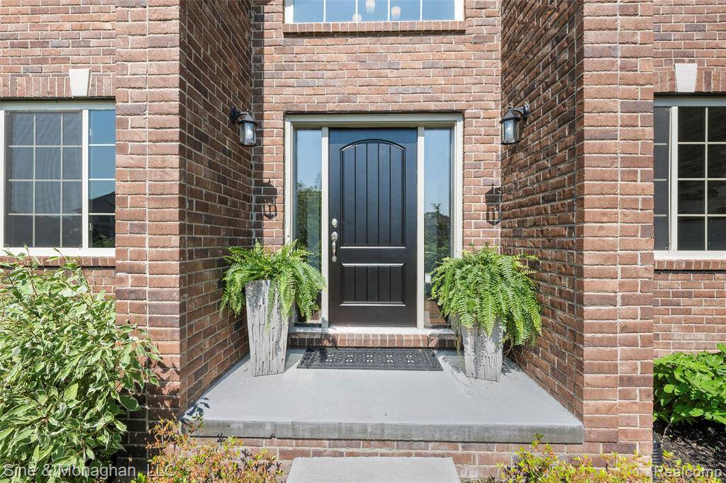 Clarkston, MI 48348,5401 Aberdeen Court