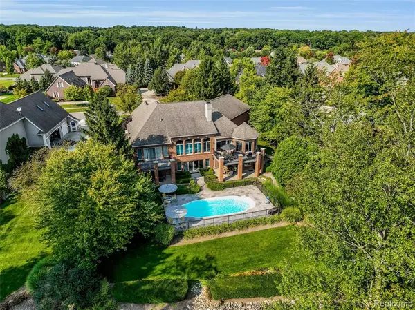 5007 Rockaway Lane, Clarkston, MI 48348