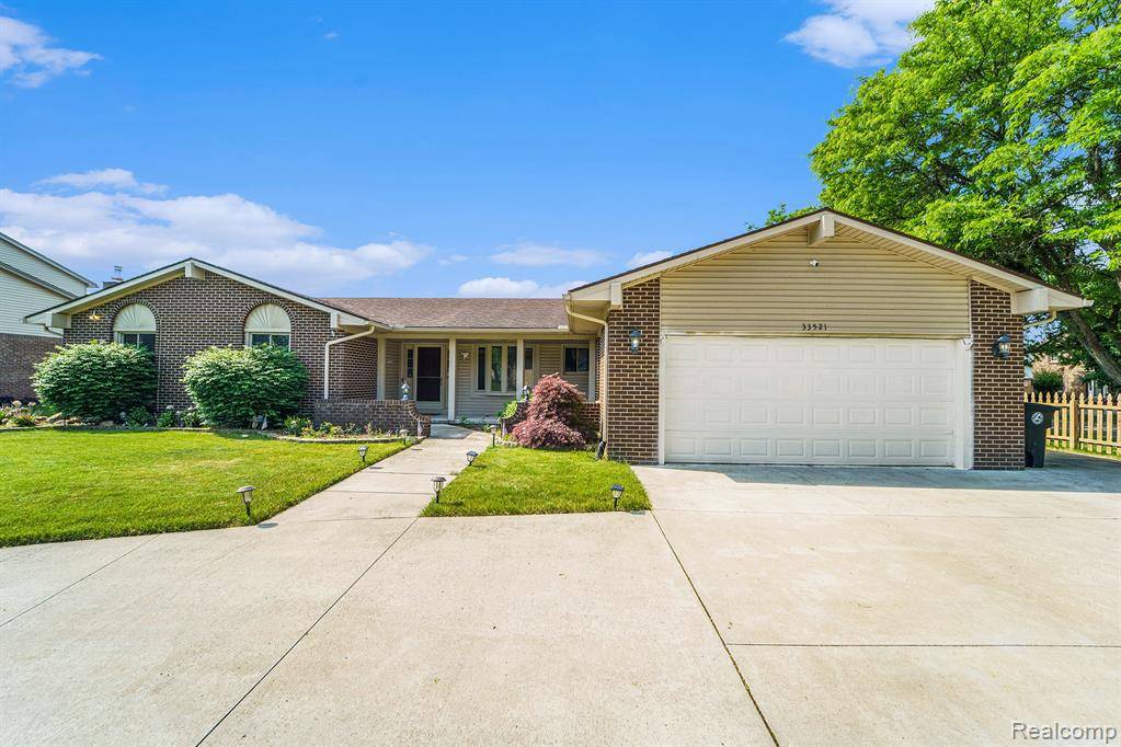 Livonia, MI 48152,33521 Curtis Road