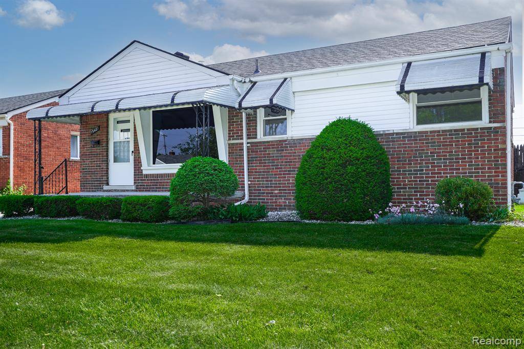 Southgate, MI 48195,15481 Drake Street