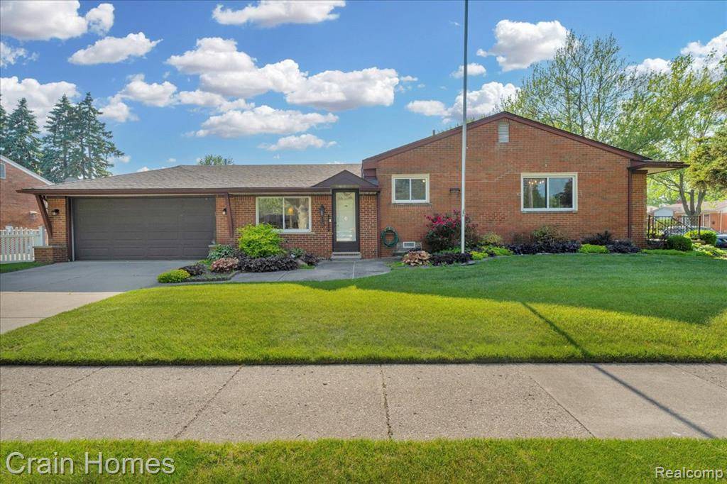 Madison Heights, MI 48071,846 Moulin Avenue