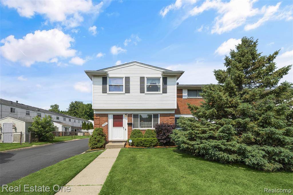 Eastpointe, MI 48035,20107 Merle Court