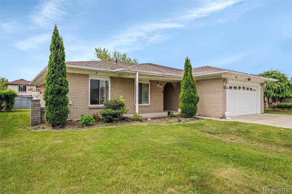 Sterling Heights, MI 48310,1958 Fox Hill Drive