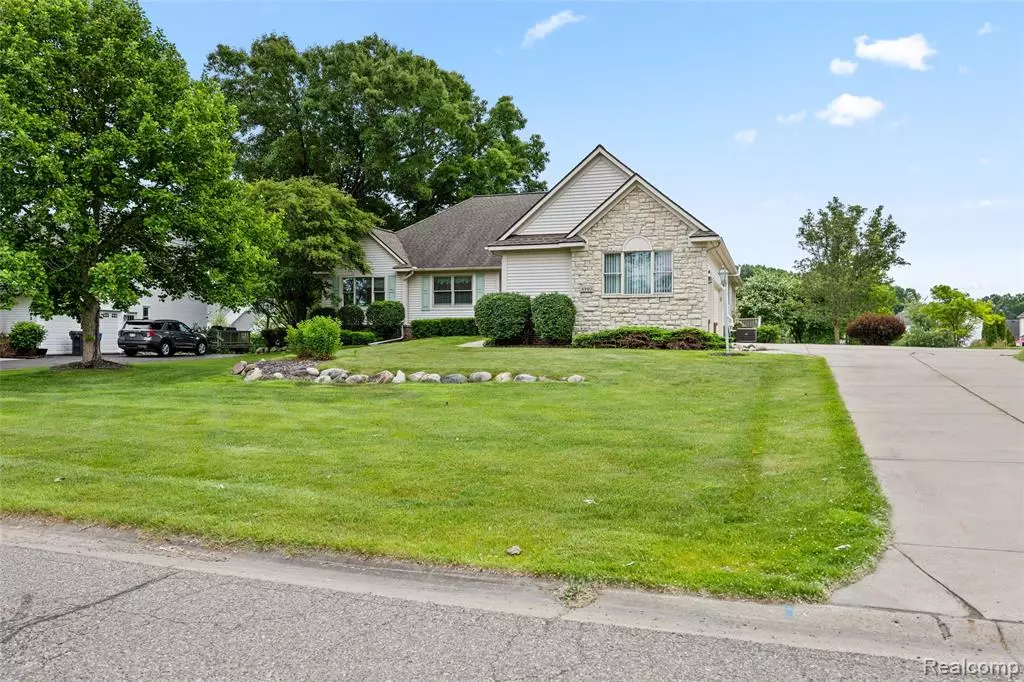 Howell, MI 48843,4940 Stillmeadow Drive