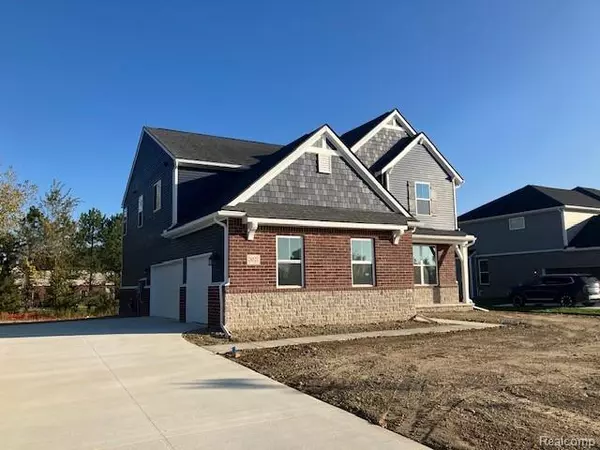 South Lyon, MI 48178,26521 Triple Crown Drive