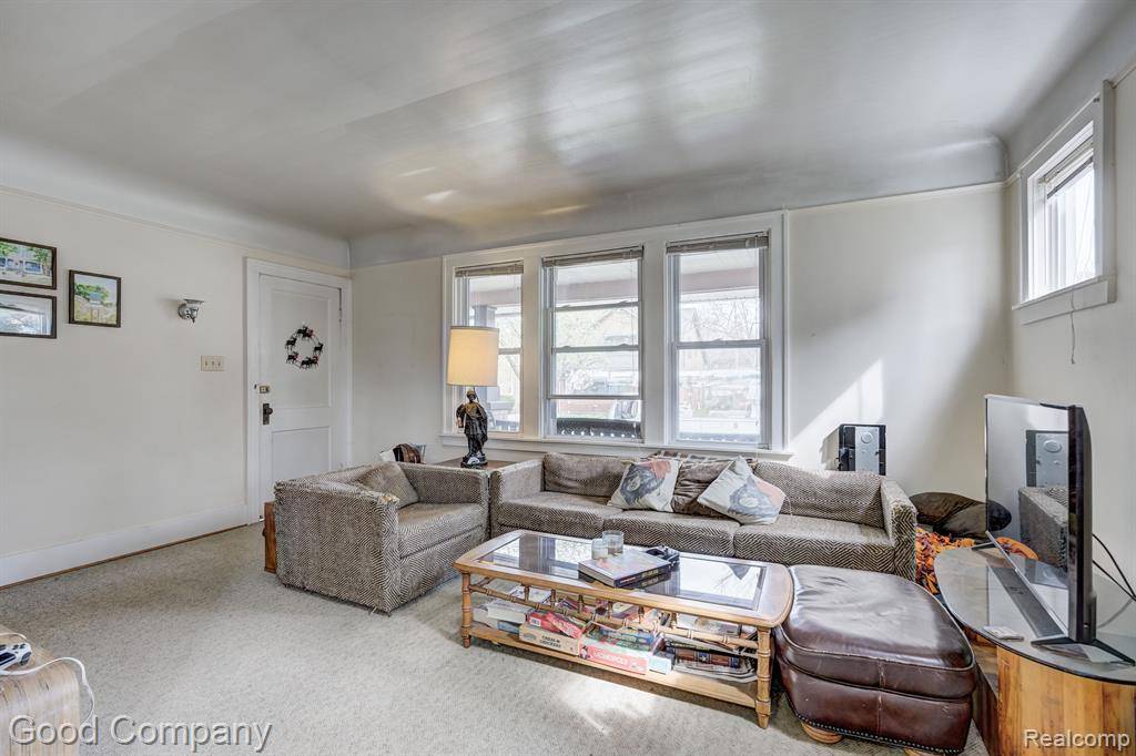 Ferndale, MI 48220,475 W BRECKENRIDGE Street