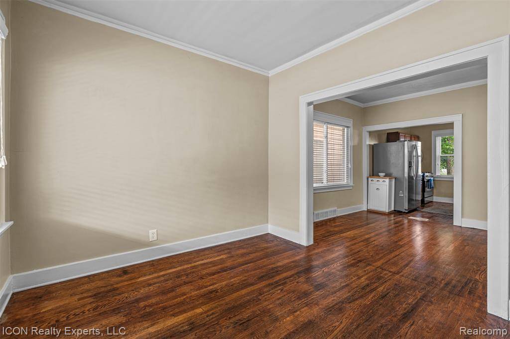 Ferndale, MI 48220,246 E Chesterfield Street
