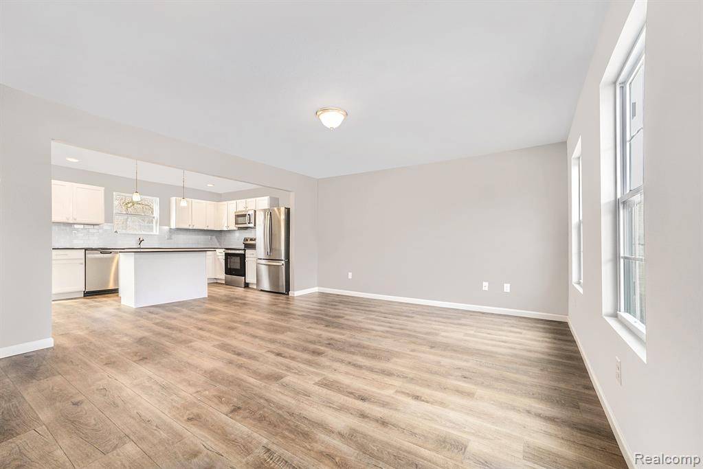 Tecumseh, MI 49286,739 Lone Oak Way