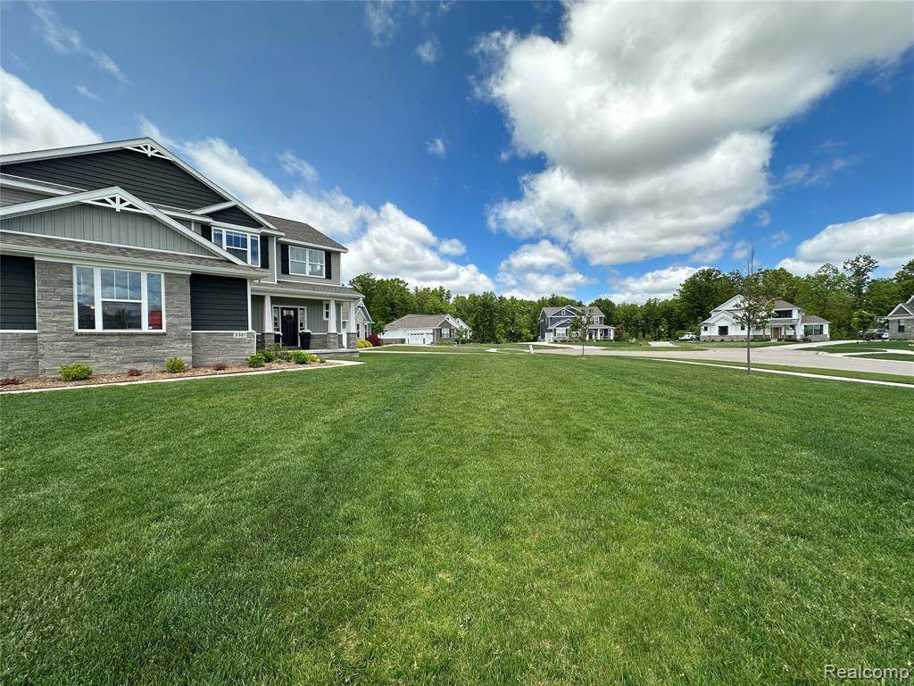 Howell, MI 48855,2321 CYPRESS POINT