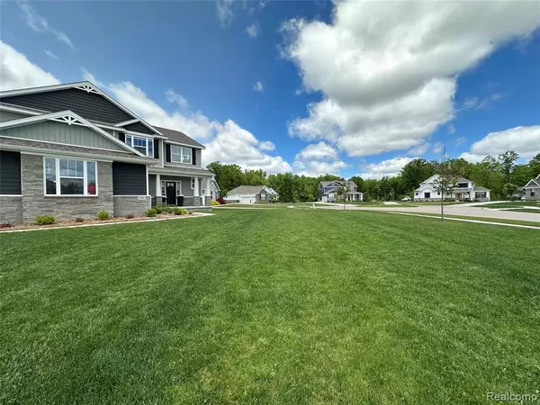Howell, MI 48855,2321 CYPRESS POINT