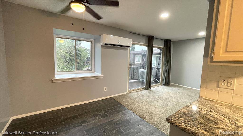 Saint Clair Shores, MI 48080,530 Riviera Drive