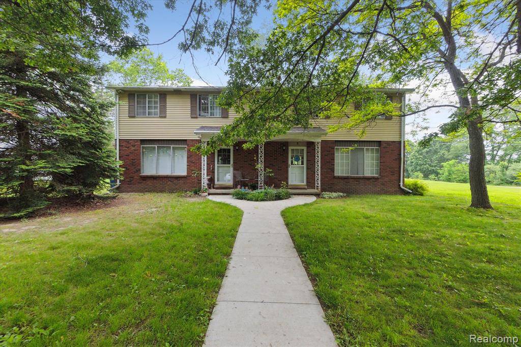 Fenton, MI,10461 Eagle Road