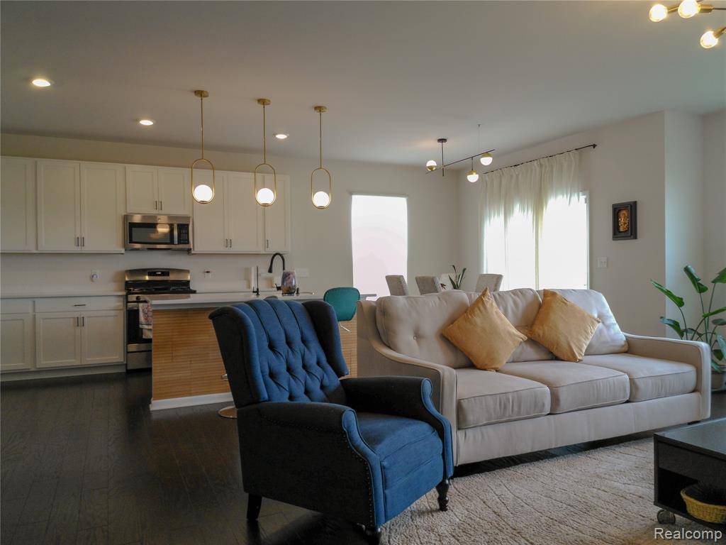 Saline, MI 48176,2736 Salt Springs Drive