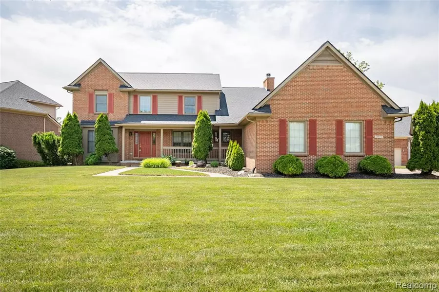 48671 Timber Crest Court, Plymouth, MI 48170