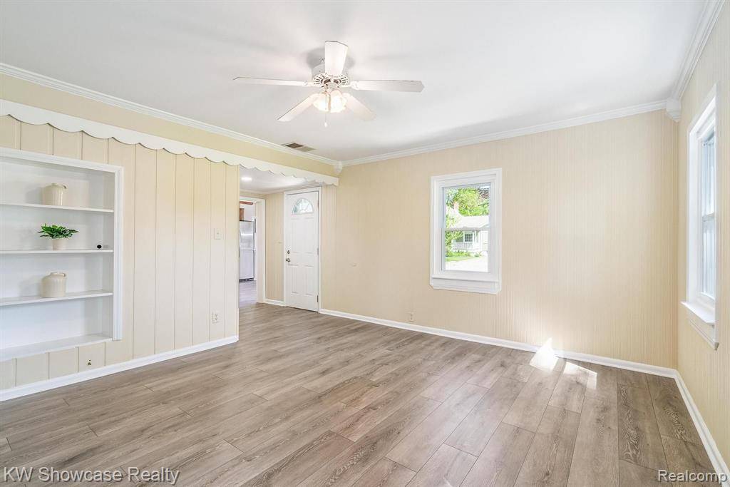 Belleville, MI 48111,71 W Wabash Avenue
