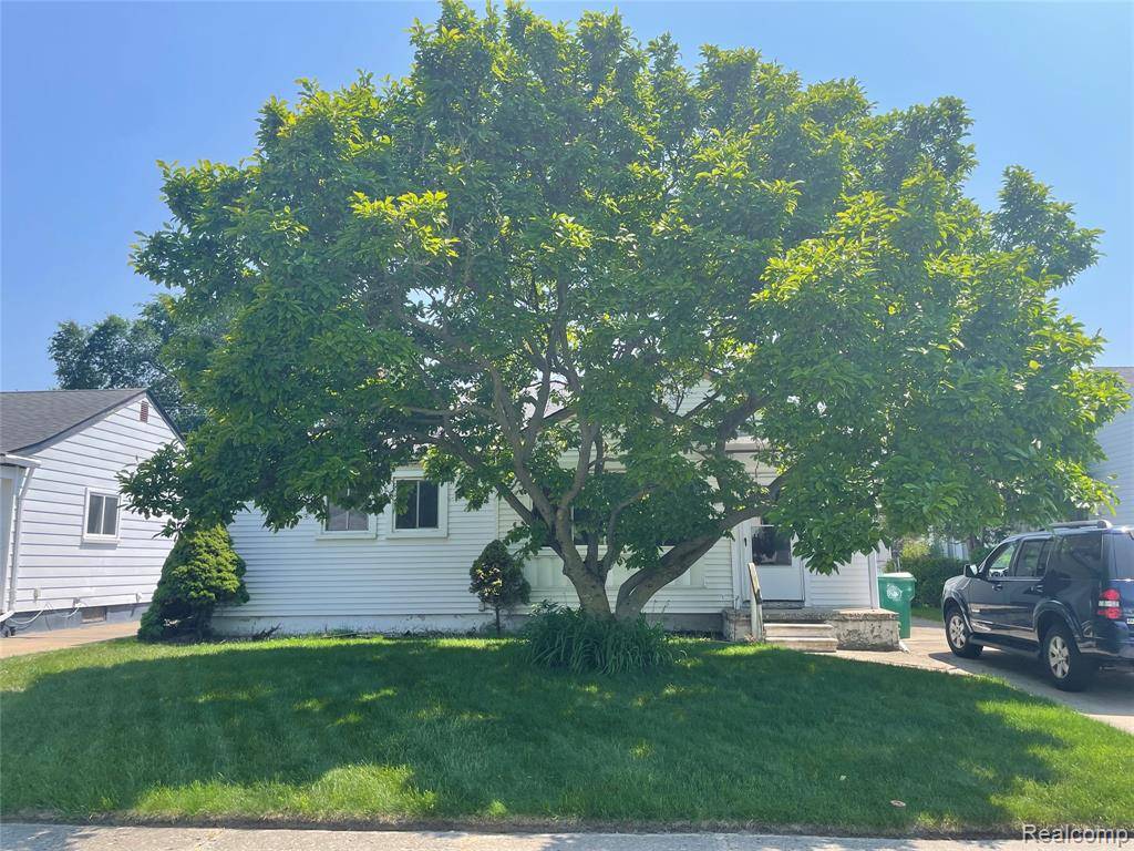 29455 Rosslyn Avenue, Garden City, MI
