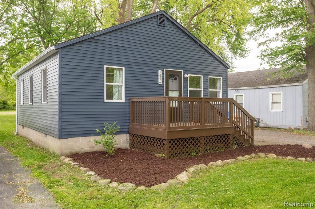 Monroe, MI 48162,1896 SPAULDING Road