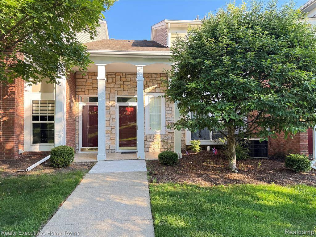 44942 Marigold Drive, Sterling Heights, MI 48314