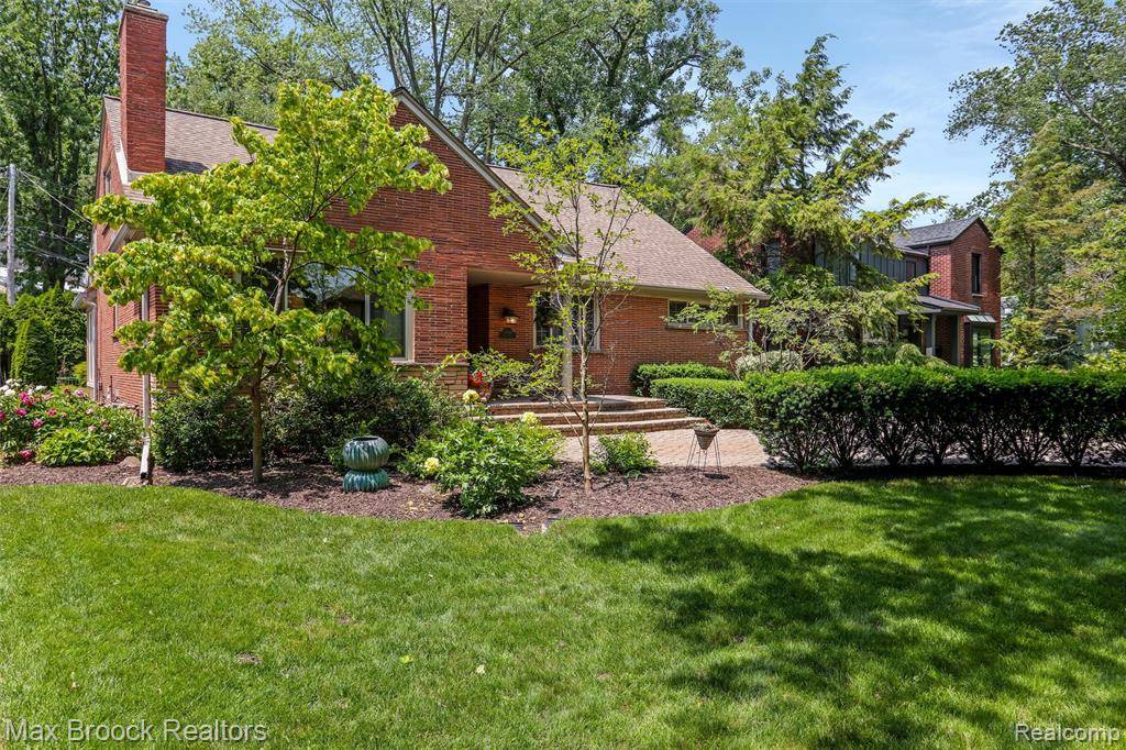Huntington Woods, MI,25845 Salem Road