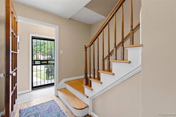 Detroit, MI 48235,16136 Whitcomb Street