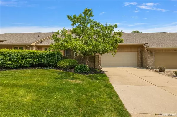 Utica, MI 48316,55728 Lorraine Drive