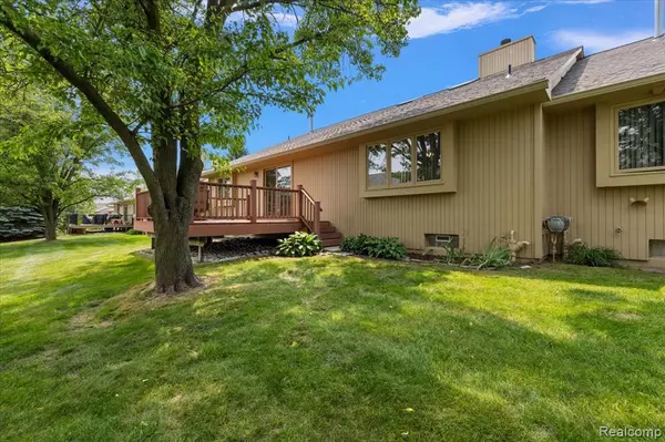 Utica, MI 48316,55728 Lorraine Drive