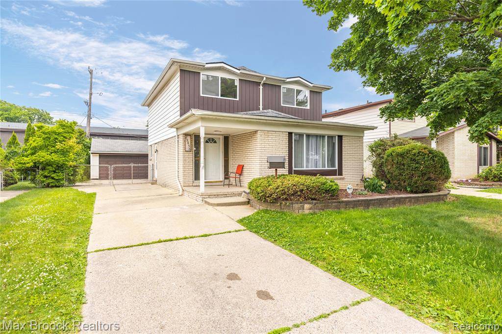 29656 Brentwood Street, Southfield, MI 48076