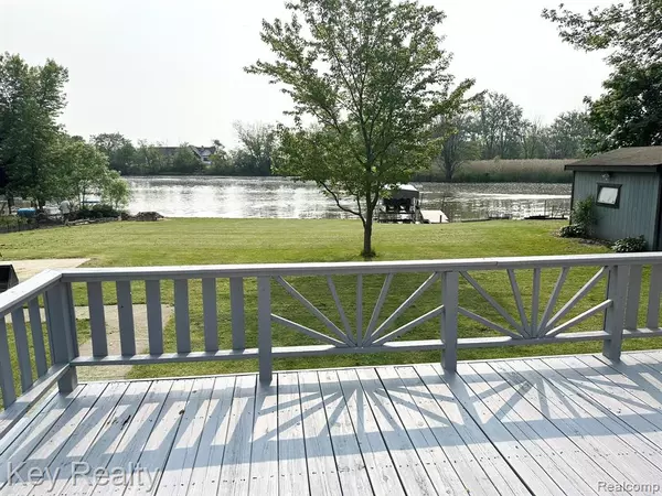 Newport, MI 48166,7924 Swan Creek Road