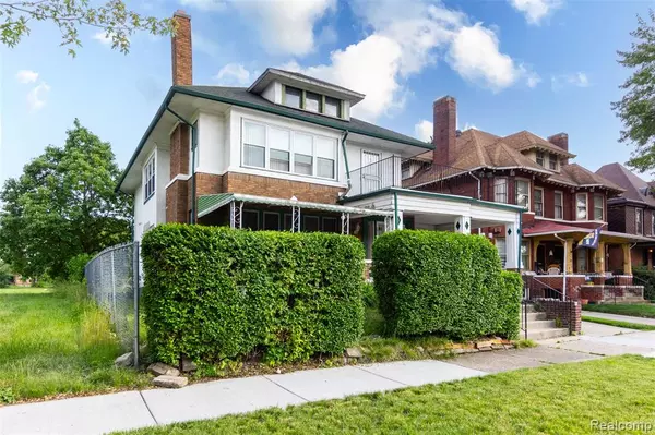 Detroit, MI 48202,318 Chandler Street