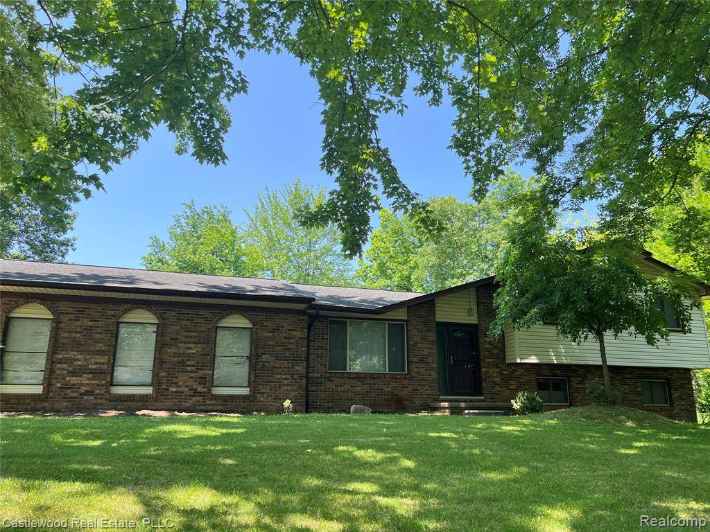 Ortonville, MI 48348,8865 Michigamme Road
