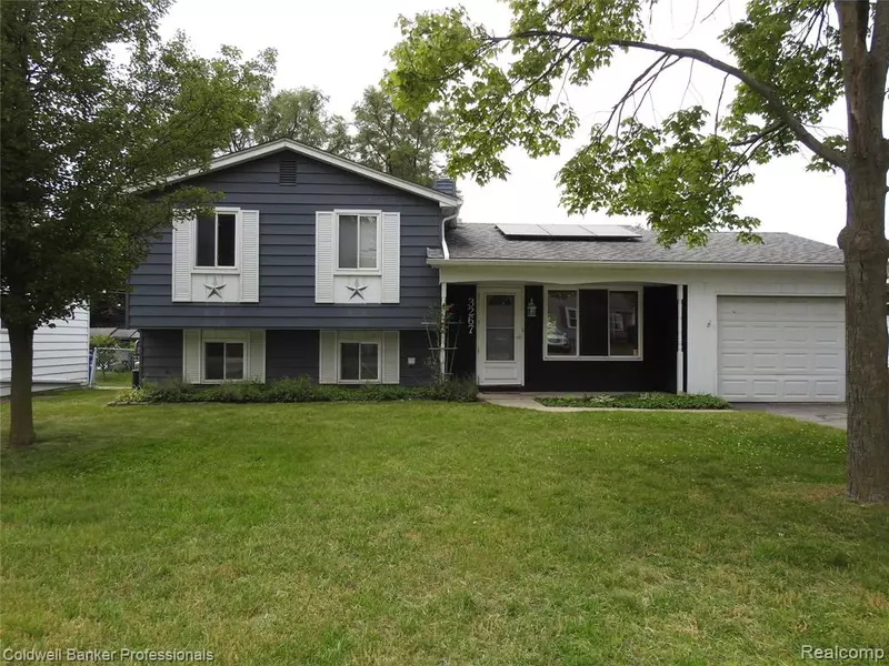 3267 Van Campen Drive, Waterford, MI 48329