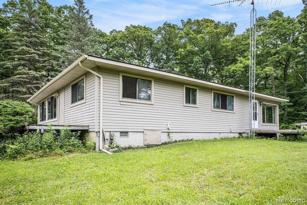 Howell, MI 48843,2456 Chilson Road