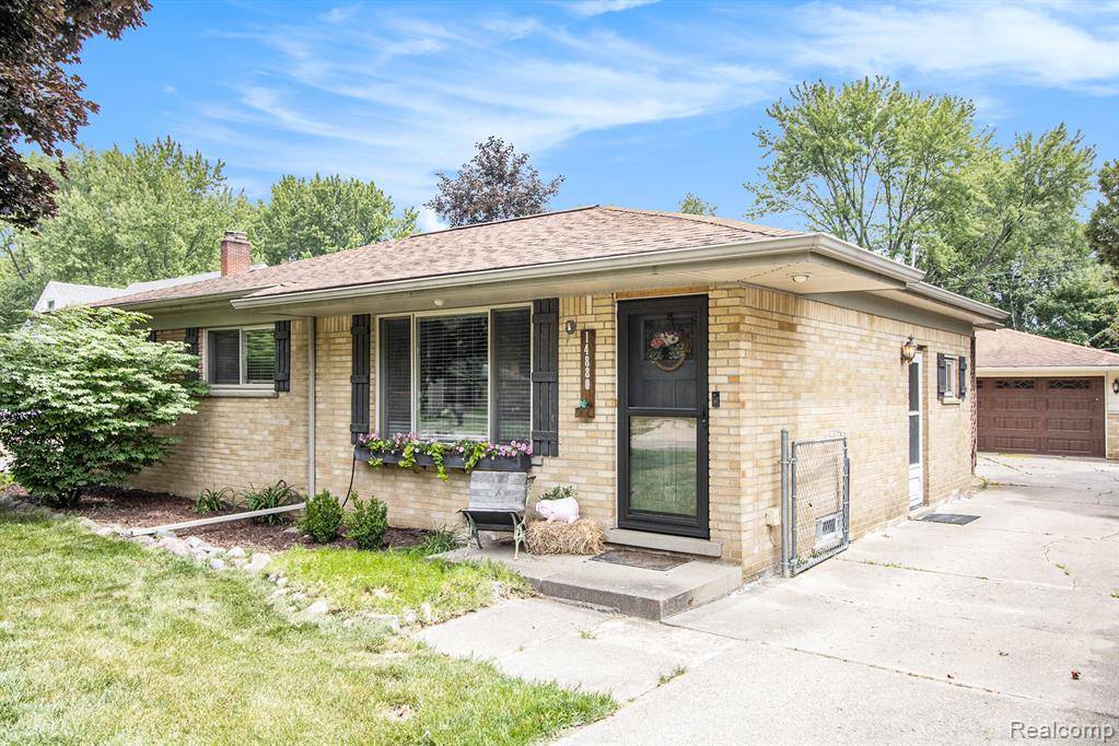 14880 Lyons Street, Livonia, MI 48154